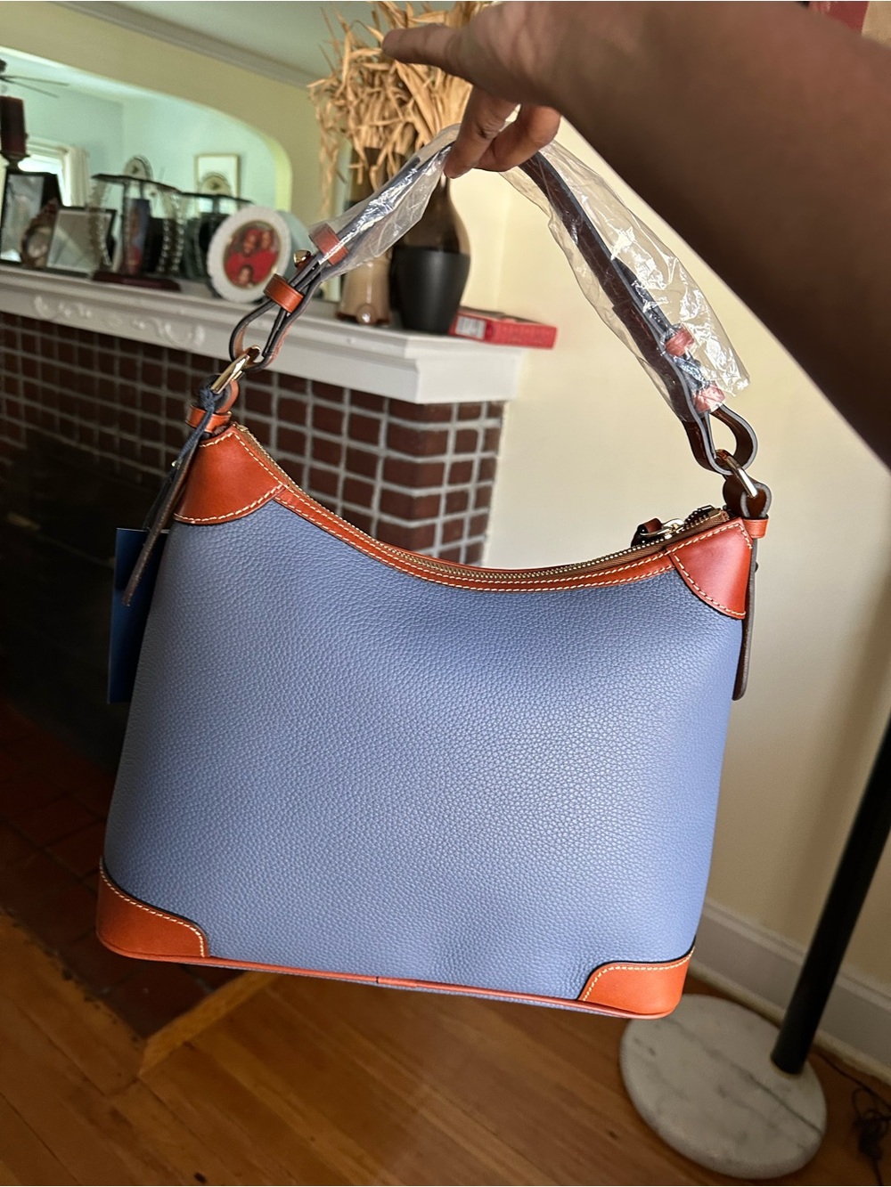 Dooney & Bourke Blue Pebble Leather Shoulder Bag with Tan Trim NWT - Picture 2 of 7